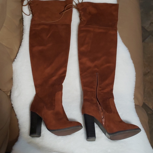 Women brown suede high knee high boot size 8.5 - Picture 4 of 11